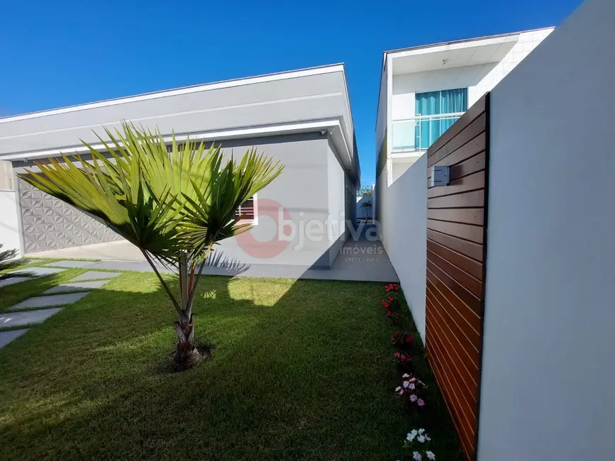 Casa com 3 quartos à venda, 360m2 em Cabo Frio - RJ - imagem 3 Foto 3 de Casa com 3 quartos à venda, 360m2 em Cabo Frio - RJ