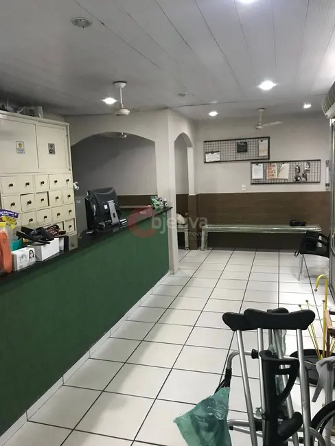 Loja para alugar, 281m2 em Centro, Cabo Frio - RJ - imagem 5 Foto 5 de Loja para alugar, 281m2 em Centro, Cabo Frio - RJ