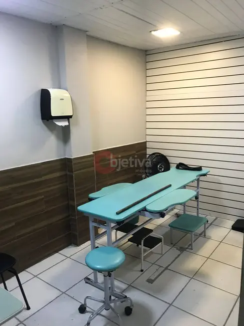 Loja para alugar, 281m2 em Centro, Cabo Frio - RJ - imagem 3 Foto 3 de Loja para alugar, 281m2 em Centro, Cabo Frio - RJ
