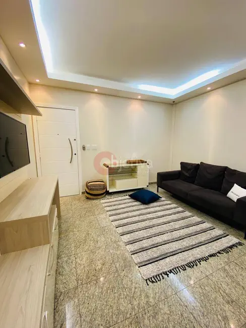 Foto 3 de Apartamento com 2 quartos à venda, 80m2 em Cabo Frio - RJ