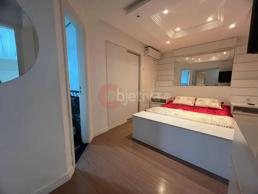 Foto 8 de Cobertura com 3 quartos à venda, 194m2 em Braga, Cabo Frio - RJ