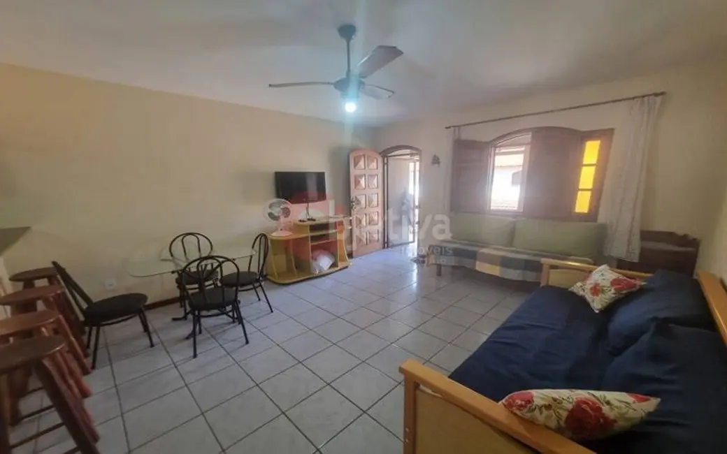 Foto 3 de Casa de Condomínio com 1 quarto para alugar, 45m2 em Portinho, Cabo Frio - RJ