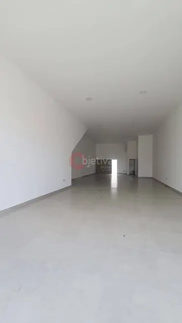 Foto 1 de Loja para alugar, 150m2 em Jardim Excelsior, Cabo Frio - RJ