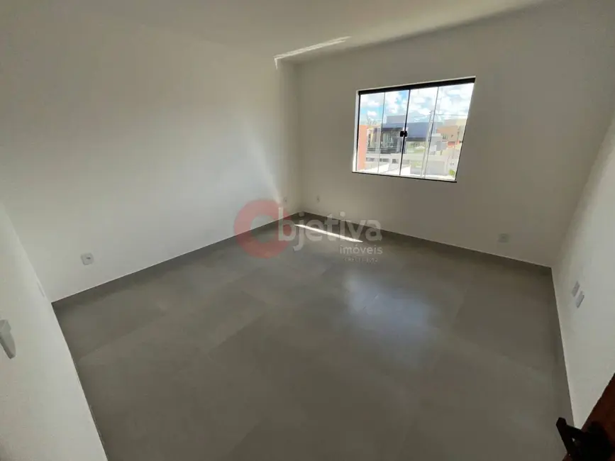 Foto 8 de Apartamento com 2 quartos para alugar, 85m2 em Jardim Excelsior, Cabo Frio - RJ