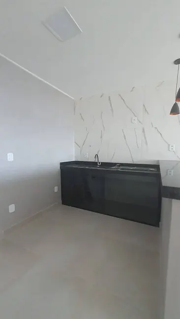 Apartamento com 2 quartos para alugar, 85m2 em Jardim Excelsior, Cabo Frio - RJ - imagem 3 Foto 3 de Apartamento com 2 quartos para alugar, 85m2 em Jardim Excelsior, Cabo Frio - RJ