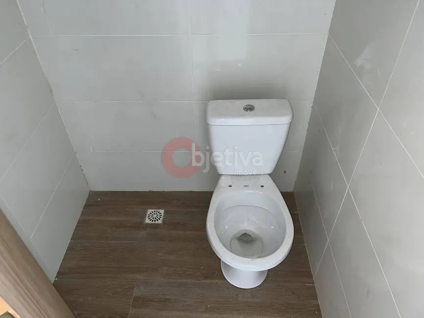 Sala Comercial para alugar, 150m2 em Jardim Excelsior, Cabo Frio - RJ - imagem 6 Foto 6 de Sala Comercial para alugar, 150m2 em Jardim Excelsior, Cabo Frio - RJ