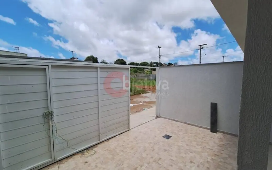 Casa com 2 quartos à venda, 114m2 em Cabo Frio - RJ - imagem 3 Foto 3 de Casa com 2 quartos à venda, 114m2 em Cabo Frio - RJ