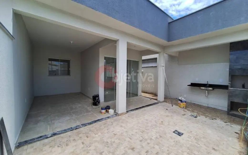 Casa com 2 quartos à venda, 114m2 em Cabo Frio - RJ - imagem 1 Foto 1 de Casa com 2 quartos à venda, 114m2 em Cabo Frio - RJ