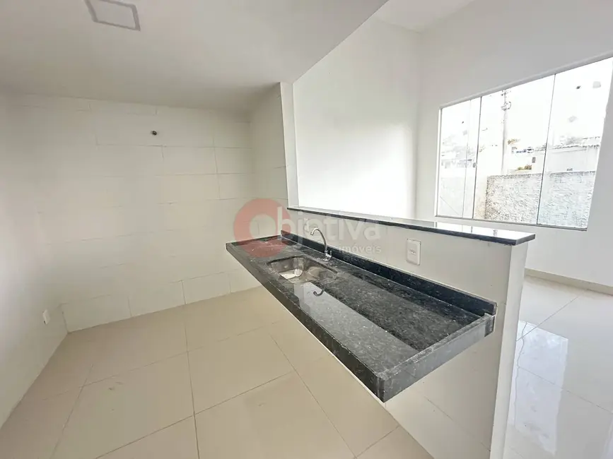 Foto 7 de Casa com 2 quartos à venda, 60m2 em Cabo Frio - RJ