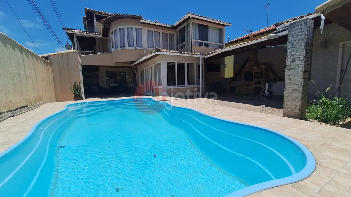 Foto 1 de Casa de Condomínio com 4 quartos à venda, 295m2 em Dunas do Peró, Cabo Frio - RJ