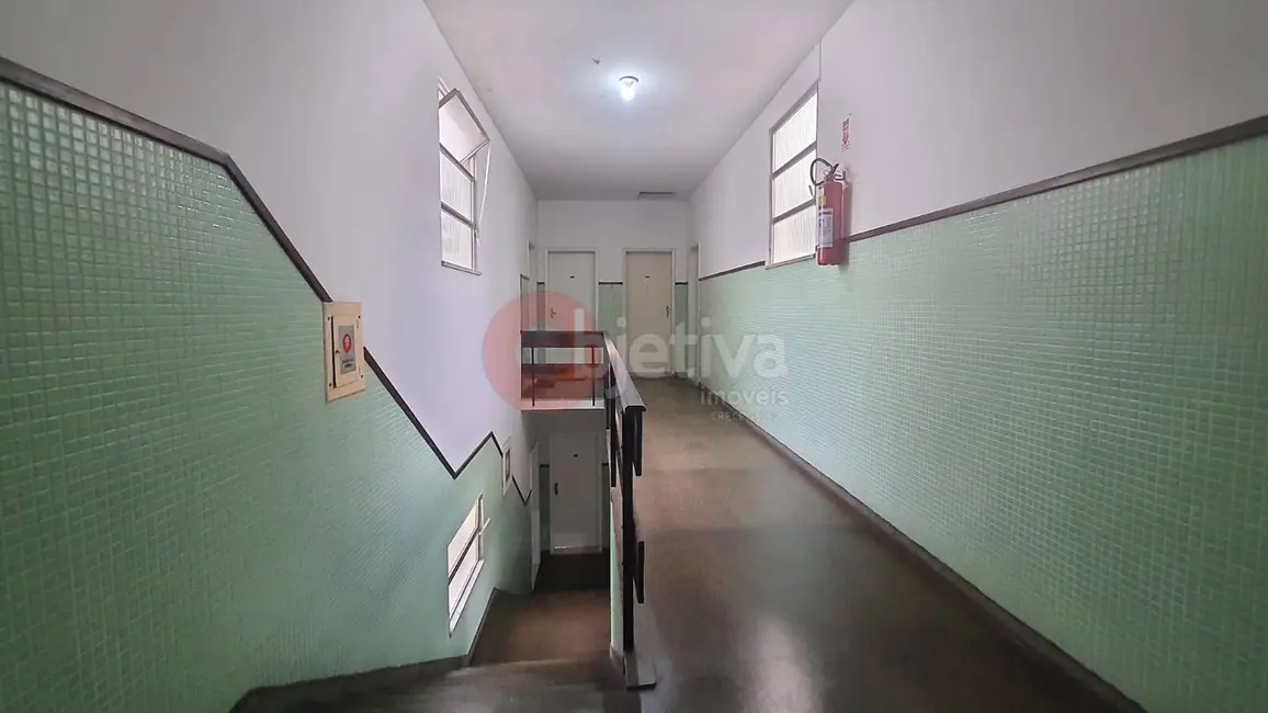 Apartamento com 2 quartos à venda, 80m2 em Centro, Cabo Frio - RJ - imagem 3 Foto 3 de Apartamento com 2 quartos à venda, 80m2 em Centro, Cabo Frio - RJ