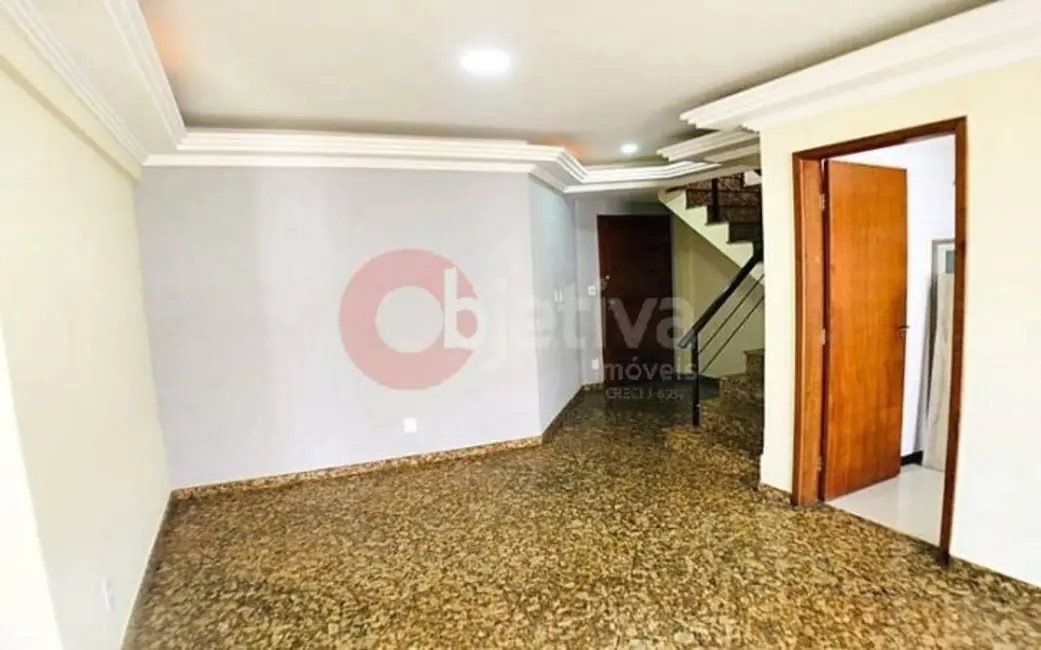 Cobertura com 4 quartos à venda, 190m2 em Vila Nova, Cabo Frio - RJ - imagem 2 Foto 2 de Cobertura com 4 quartos à venda, 190m2 em Vila Nova, Cabo Frio - RJ