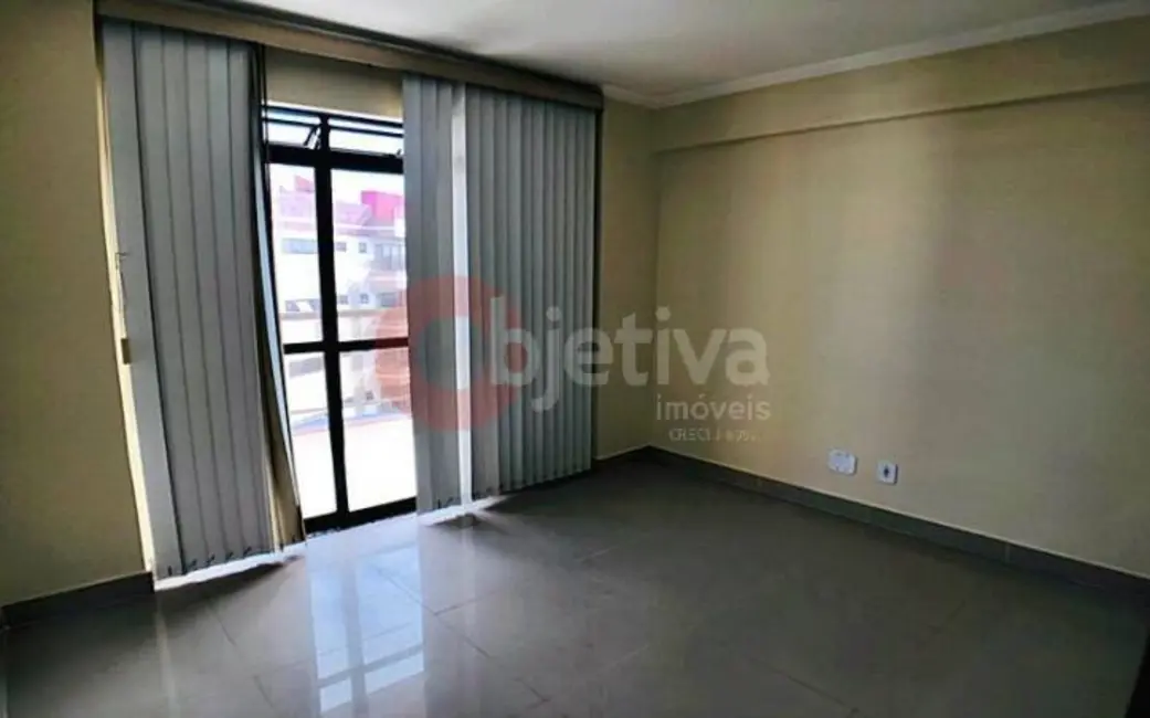 Cobertura com 4 quartos à venda, 190m2 em Vila Nova, Cabo Frio - RJ - imagem 5 Foto 5 de Cobertura com 4 quartos à venda, 190m2 em Vila Nova, Cabo Frio - RJ