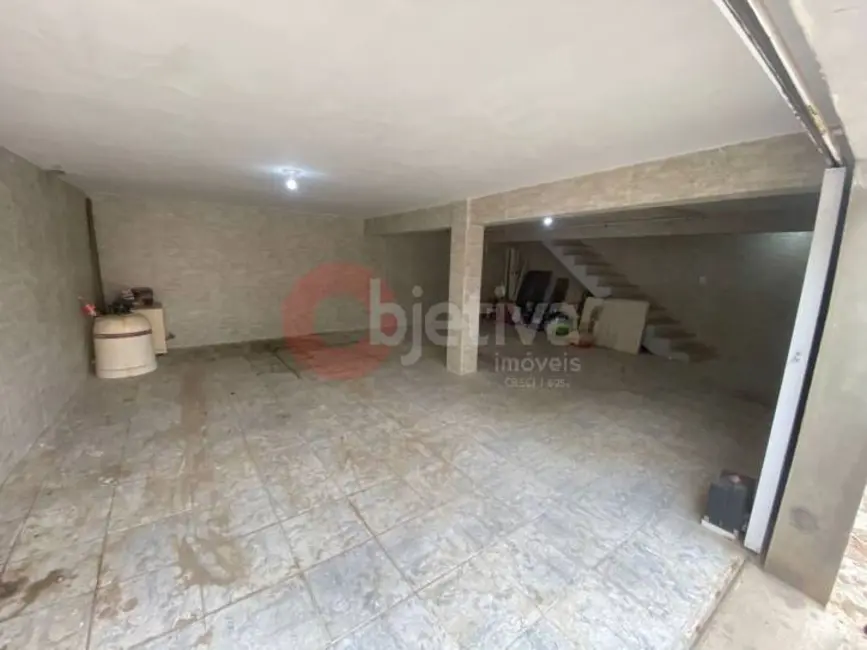 Foto 8 de Casa com 2 quartos à venda, 100m2 em Araruama - RJ