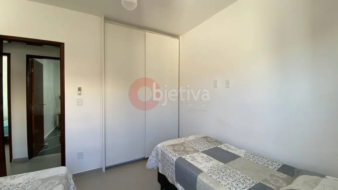 Foto 6 de Apartamento com 5 quartos à venda, 154m2 em Braga, Cabo Frio - RJ