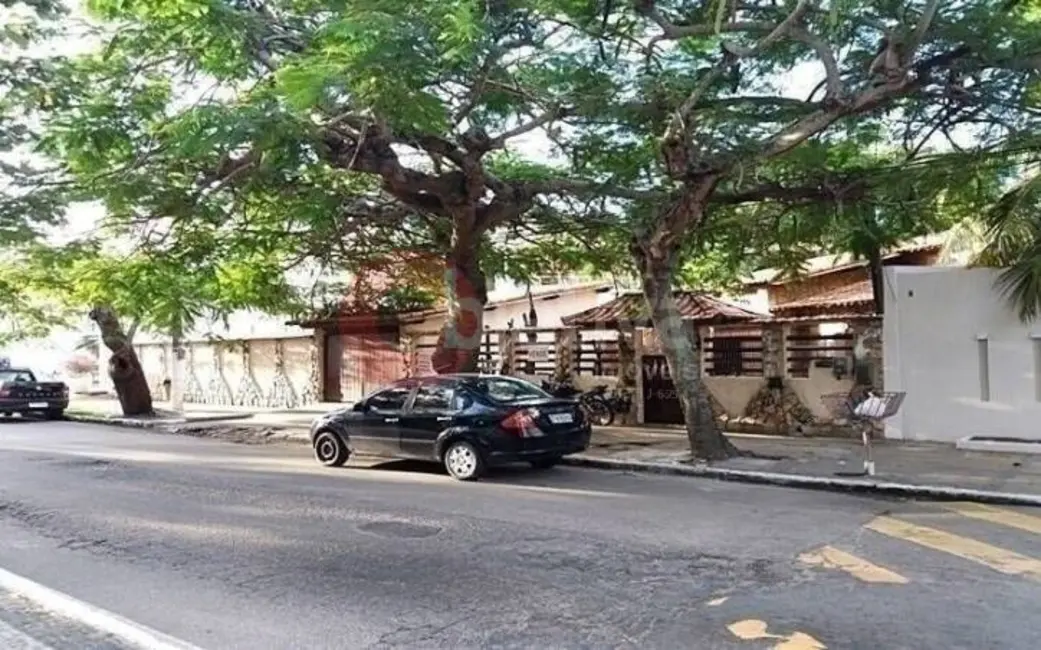 Casa com 8 quartos à venda, 1347m2 em São Bento, Cabo Frio - RJ - imagem 1 Foto 1 de Casa com 8 quartos à venda, 1347m2 em São Bento, Cabo Frio - RJ