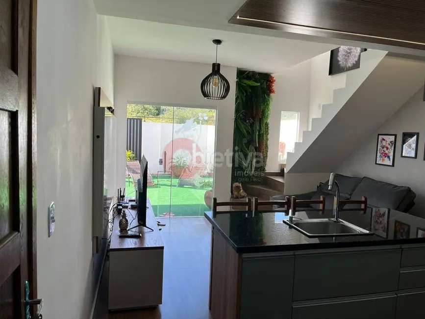 Foto 5 de Casa com 3 quartos à venda, 180m2 em Caminho de Búzios, Cabo Frio - RJ