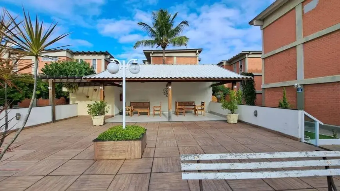 Foto 1 de Apartamento com 2 quartos para alugar, 70m2 em Braga, Cabo Frio - RJ