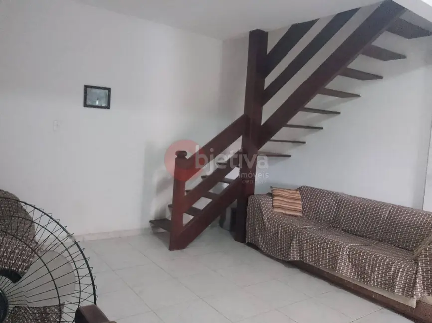 Foto 6 de Casa com 2 quartos à venda, 165m2 em Arraial Do Cabo - RJ
