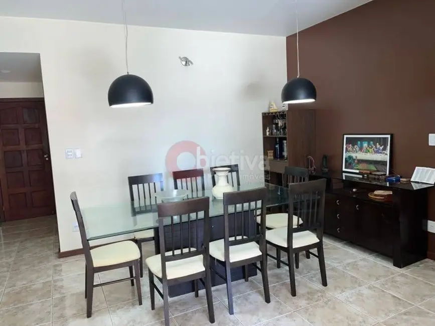 Foto 3 de Apartamento com 2 quartos à venda e para alugar em Centro, Cabo Frio - RJ