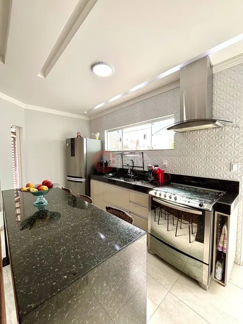 Casa com 2 quartos à venda, 72m2 em Cabo Frio - RJ - imagem 8 Foto 8 de Casa com 2 quartos à venda, 72m2 em Cabo Frio - RJ