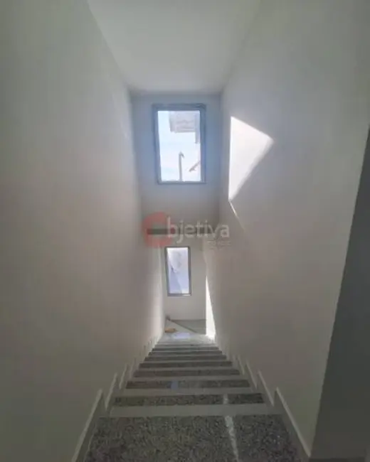 Foto 5 de Casa com 4 quartos à venda, 103m2 em Cabo Frio - RJ