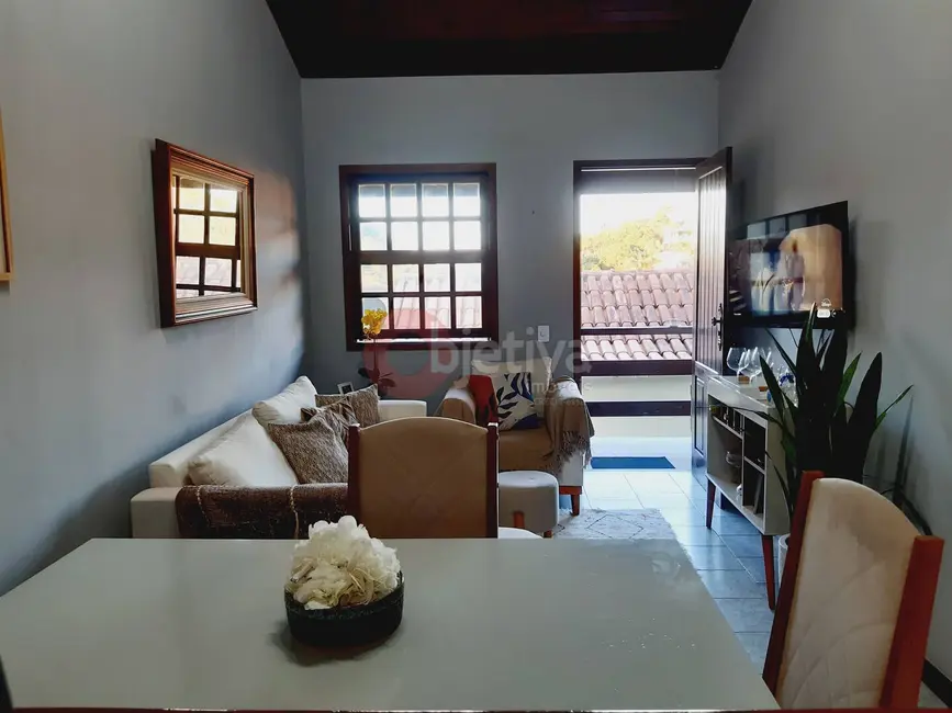 Foto 4 de Apartamento com 3 quartos à venda, 78m2 em Peró, Cabo Frio - RJ