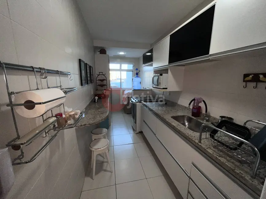 Apartamento com 2 quartos à venda, 118m2 em Centro, Cabo Frio - RJ - imagem 6 Foto 6 de Apartamento com 2 quartos à venda, 118m2 em Centro, Cabo Frio - RJ