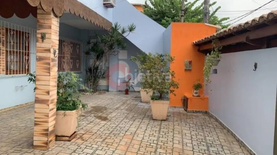 Foto 2 de Casa com 5 quartos à venda, 720m2 em Vila Nova, Cabo Frio - RJ