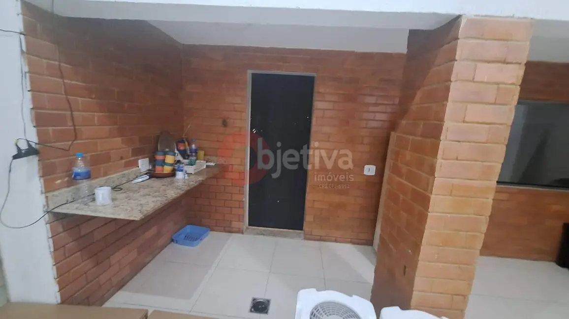 Sala Comercial à venda, 720m2 em Cabo Frio - RJ - imagem 4 Foto 4 de Sala Comercial à venda, 720m2 em Cabo Frio - RJ