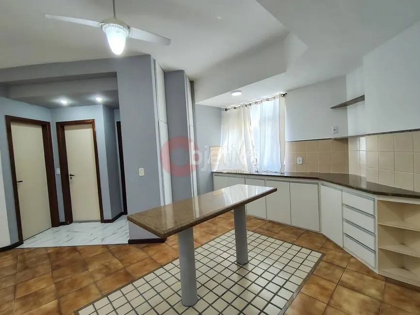 Apartamento com 2 quartos à venda, 46m2 em Centro, Cabo Frio - RJ - imagem 4 Foto 4 de Apartamento com 2 quartos à venda, 46m2 em Centro, Cabo Frio - RJ