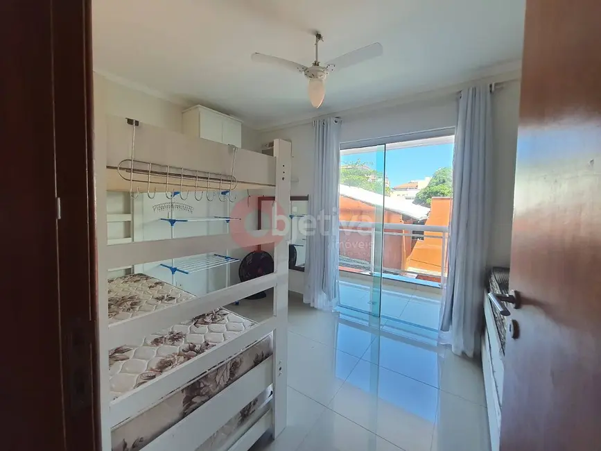 Foto 9 de Apartamento com 3 quartos à venda, 127m2 em Passagem, Cabo Frio - RJ