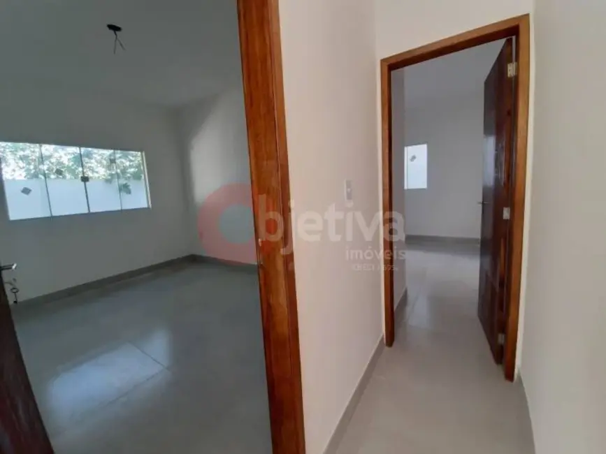 Foto 8 de Casa com 2 quartos à venda, 120m2 em Parque Balneário São Francisco, Cabo Frio - RJ