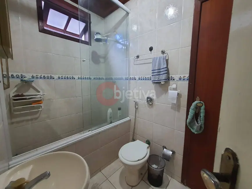 Foto 8 de Casa com 5 quartos à venda, 160m2 em Braga, Cabo Frio - RJ