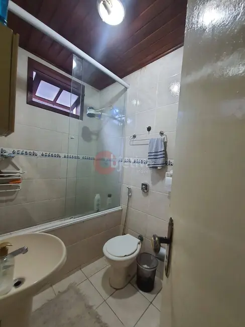 Foto 9 de Casa com 5 quartos à venda, 160m2 em Braga, Cabo Frio - RJ