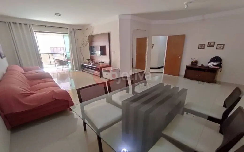 Foto 3 de Apartamento com 3 quartos à venda, 182m2 em Algodoal, Cabo Frio - RJ