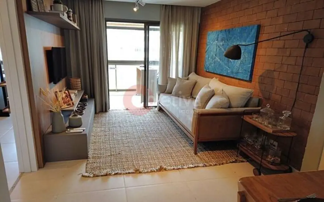 Foto 2 de Cobertura com 2 quartos à venda, 143m2 em Algodoal, Cabo Frio - RJ