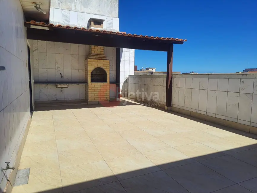 Foto 1 de Cobertura com 3 quartos à venda, 175m2 em Cabo Frio - RJ