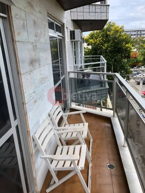 Foto 3 de Apartamento com 2 quartos à venda, 70m2 em Passagem, Cabo Frio - RJ