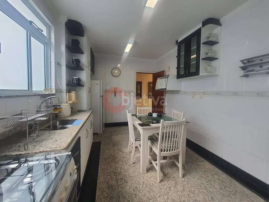 Cobertura com 4 quartos à venda, 290m2 em Algodoal, Cabo Frio - RJ - imagem 8 Foto 8 de Cobertura com 4 quartos à venda, 290m2 em Algodoal, Cabo Frio - RJ