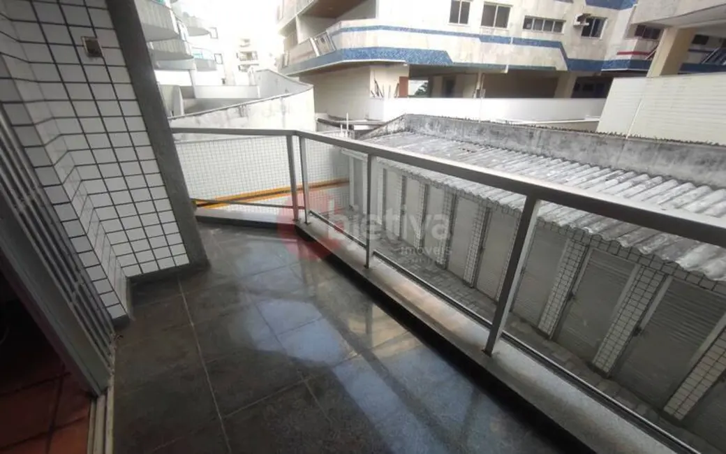 Foto 4 de Apartamento com 2 quartos à venda, 90m2 em Passagem, Cabo Frio - RJ