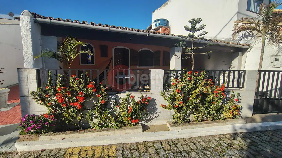 Casa com 4 quartos à venda, 190m2 em Palmeiras, Cabo Frio - RJ - imagem 2 Foto 2 de Casa com 4 quartos à venda, 190m2 em Palmeiras, Cabo Frio - RJ