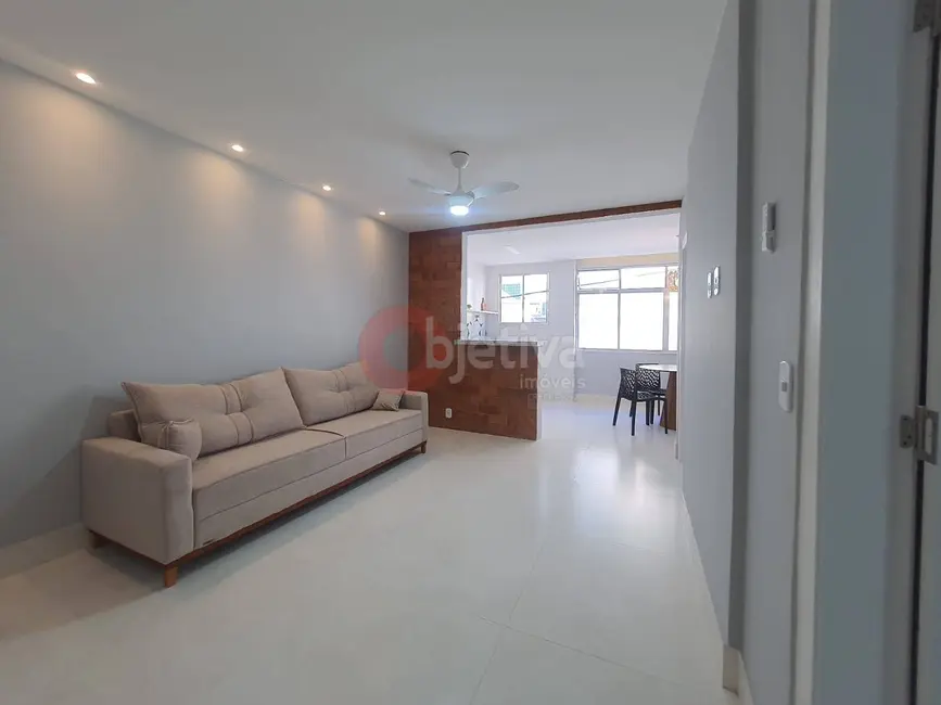 Foto 2 de Apartamento com 2 quartos à venda, 53m2 em Centro, Cabo Frio - RJ