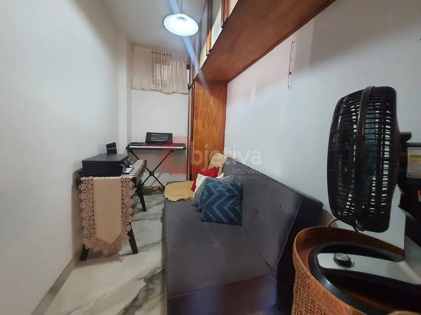 Apartamento com 2 quartos à venda, 120m2 em Centro, Cabo Frio - RJ - imagem 9 Foto 9 de Apartamento com 2 quartos à venda, 120m2 em Centro, Cabo Frio - RJ