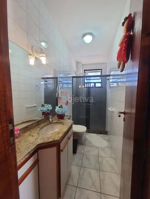 Apartamento com 2 quartos à venda, 120m2 em Centro, Cabo Frio - RJ - imagem 6 Foto 6 de Apartamento com 2 quartos à venda, 120m2 em Centro, Cabo Frio - RJ