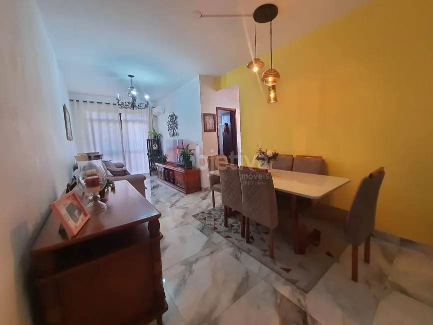 Foto 2 de Apartamento com 2 quartos à venda, 120m2 em Centro, Cabo Frio - RJ