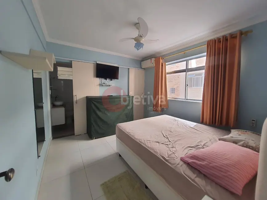 Foto 2 de Apartamento com 2 quartos para alugar, 90m2 em Algodoal, Cabo Frio - RJ