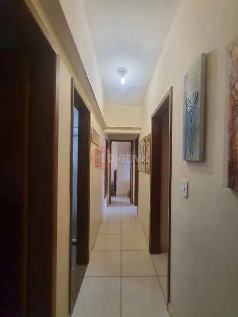 Foto 7 de Apartamento com 3 quartos à venda em Passagem, Cabo Frio - RJ