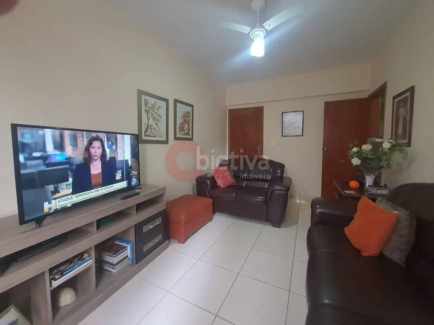 Foto 2 de Apartamento com 3 quartos à venda em Passagem, Cabo Frio - RJ