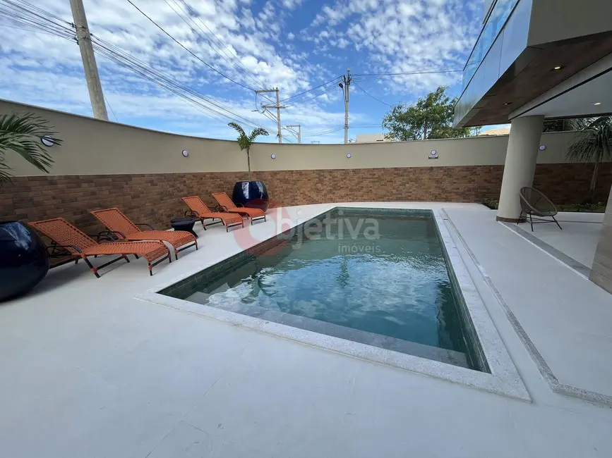 Foto 2 de Apartamento com 2 quartos para alugar, 77m2 em Nova São Pedro, Sao Pedro Da Aldeia - RJ